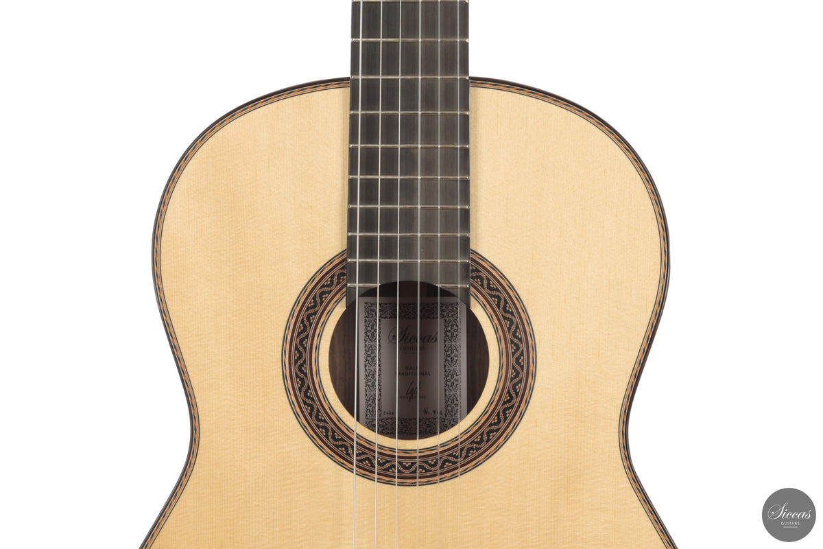 Siccas Luthiers - Halo Traditional Spruce