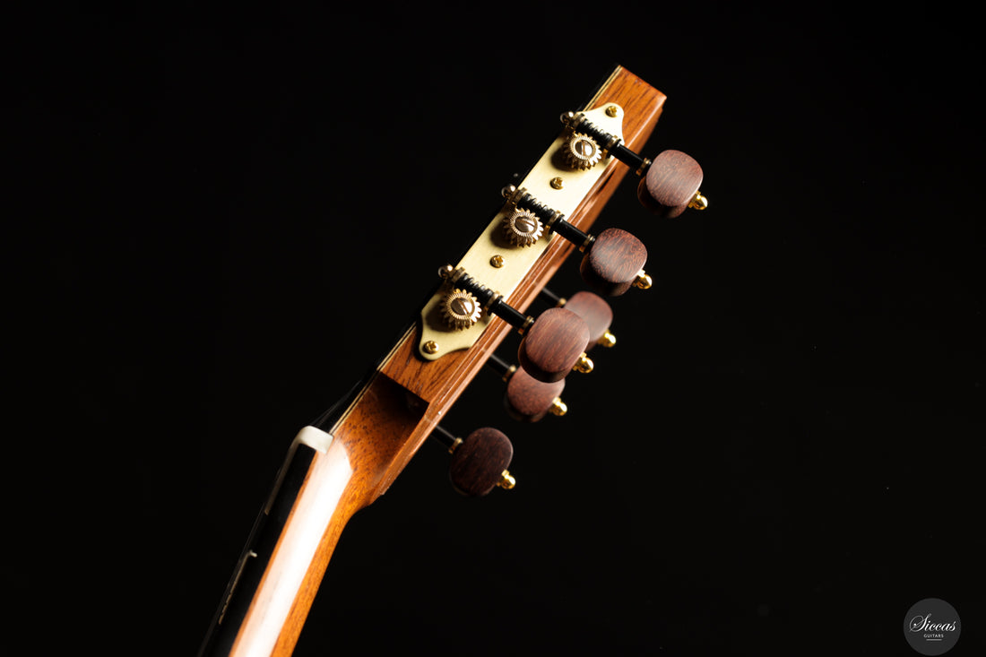 Siccas Luthiers - Legacy Doubletop Spruce 64 cm - Neck and tuner