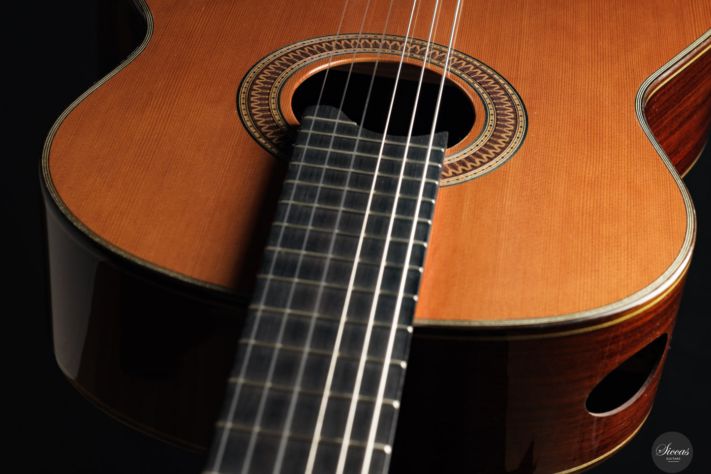 Siccas Luthiers - Recital Contemporary Doubletop Lattice Cedar 64 cm