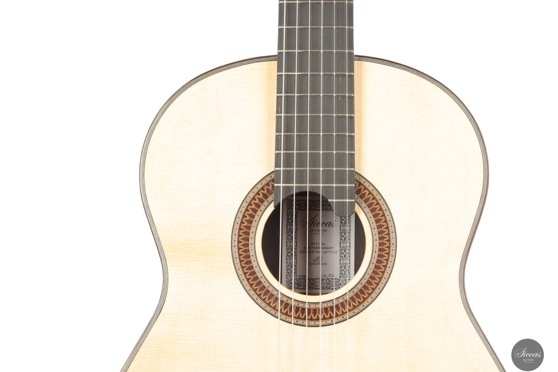 Siccas Luthiers - Recital Contemporary Doubletop Lattice Spruce
