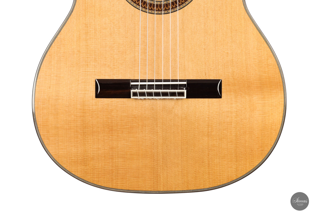 Siccas Luthiers - Recital Traditional Cedar - Front view