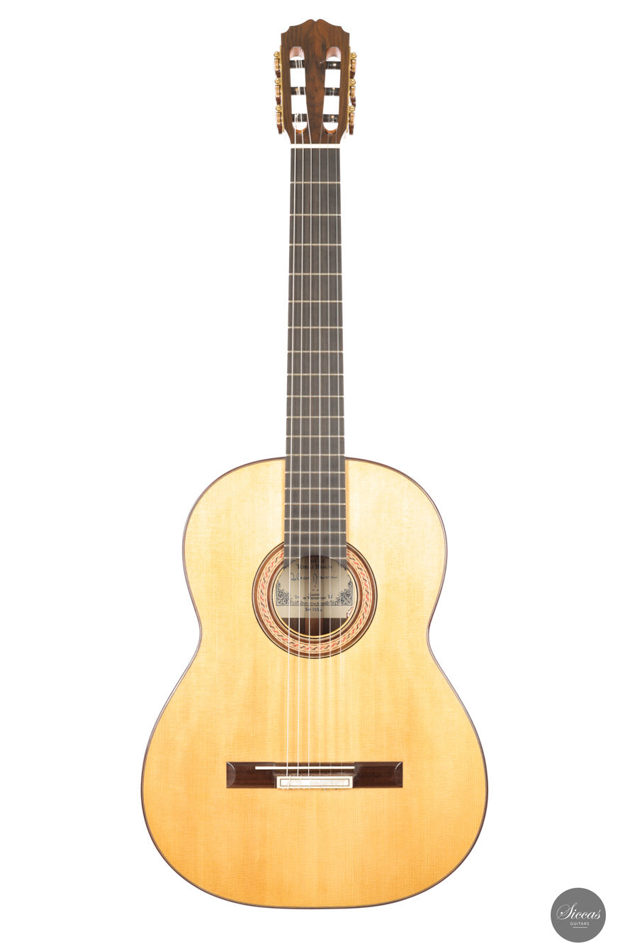 Tobias Braun - 2025 - Santos Hernandez 1924 - Front view