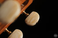 Vicente Carrillo - 2026 Gabriela II - Cedar 64 cm