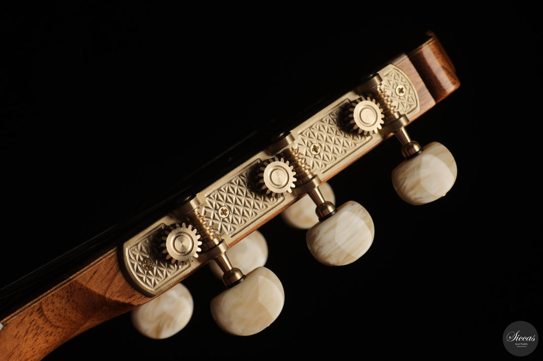 Vicente Carrillo - 2026 Gabriela II - Cedar 64 cm