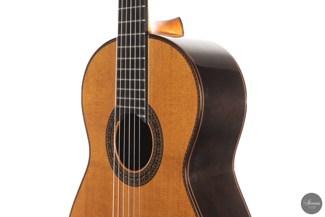 Vicente Carrillo - 2026 Gabriela II - Cedar 64 cm